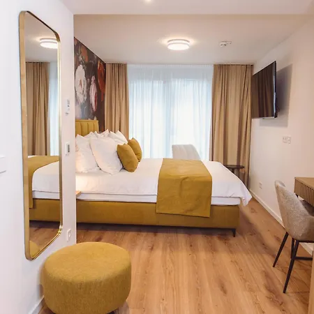Am Rathaus Hotel 4*