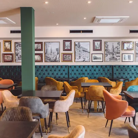 Am Rathaus 4* Friburgo em Brisgóvia