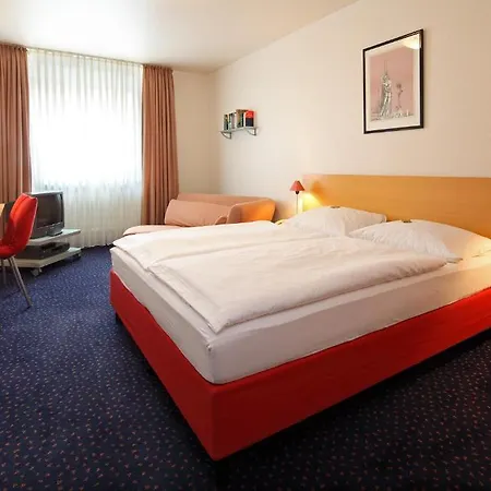 Hotel Am Rathaus 4*