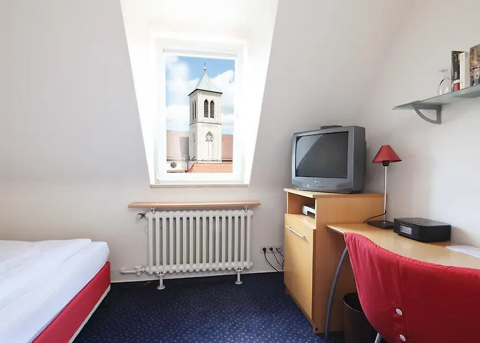 Am Rathaus Отель